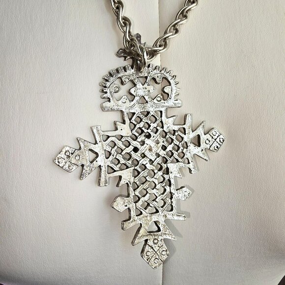 Vintage Silver Chain Necklace Ornate Cross Pendant & Red Stone Centerpiece HS228 - Picture 6 of 9